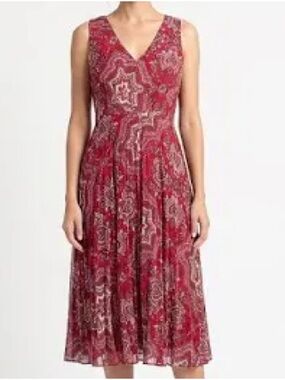 JUST TAYLOR Paisley Pleated Midi Dress V-Neck Sleeveless 12 NEW $129